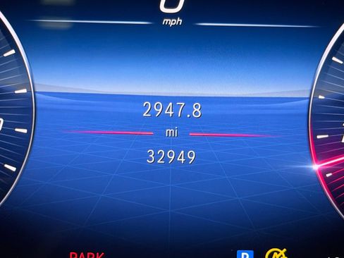 Used 2023 Mercedes-Benz C 300 4MATIC Sedan image 26