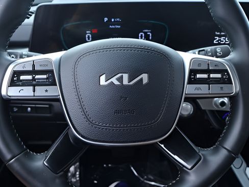 Used 2023 Kia Telluride S w/ S Sunroof Package AWD/4WD image 23