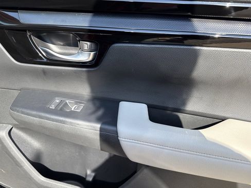 Used 2024 Honda CR-V EX-L image 47