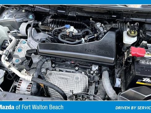 Used 2018 Nissan Rogue SV FWD image 32
