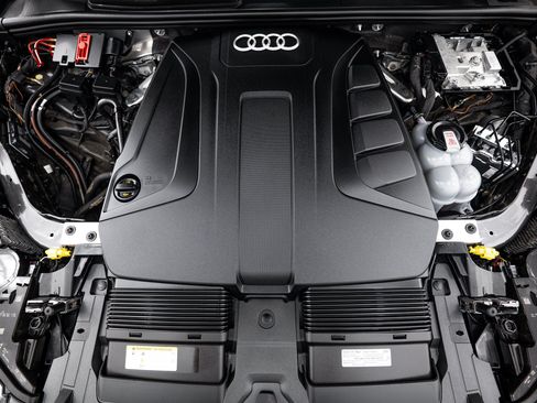 Certified 2023 Audi Q7 2.0T Premium Plus w/ Premium Plus Package AWD/4WD image 21
