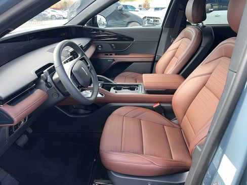 New 2026 Lincoln Nautilus Reserve w/ Jet Appearance Package image 13