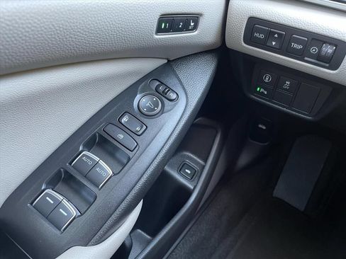 Used 2021 Honda Accord Touring image 17
