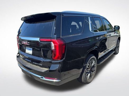 New 2026 GMC Yukon Elevation w/ Elevation Premium Package AWD/4WD image 7