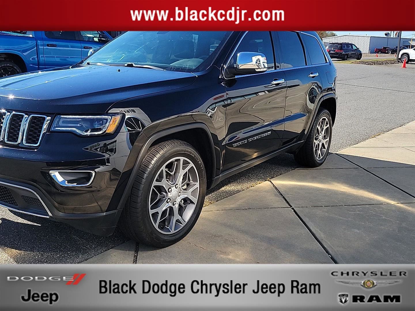 Certified 2022 Jeep Grand Cherokee Limited w/ Tech Group RWD image 1