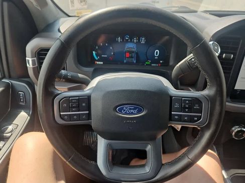 Used 2025 Ford F150 XLT w/ Equipment Group 301A Standard AWD/4WD image 15