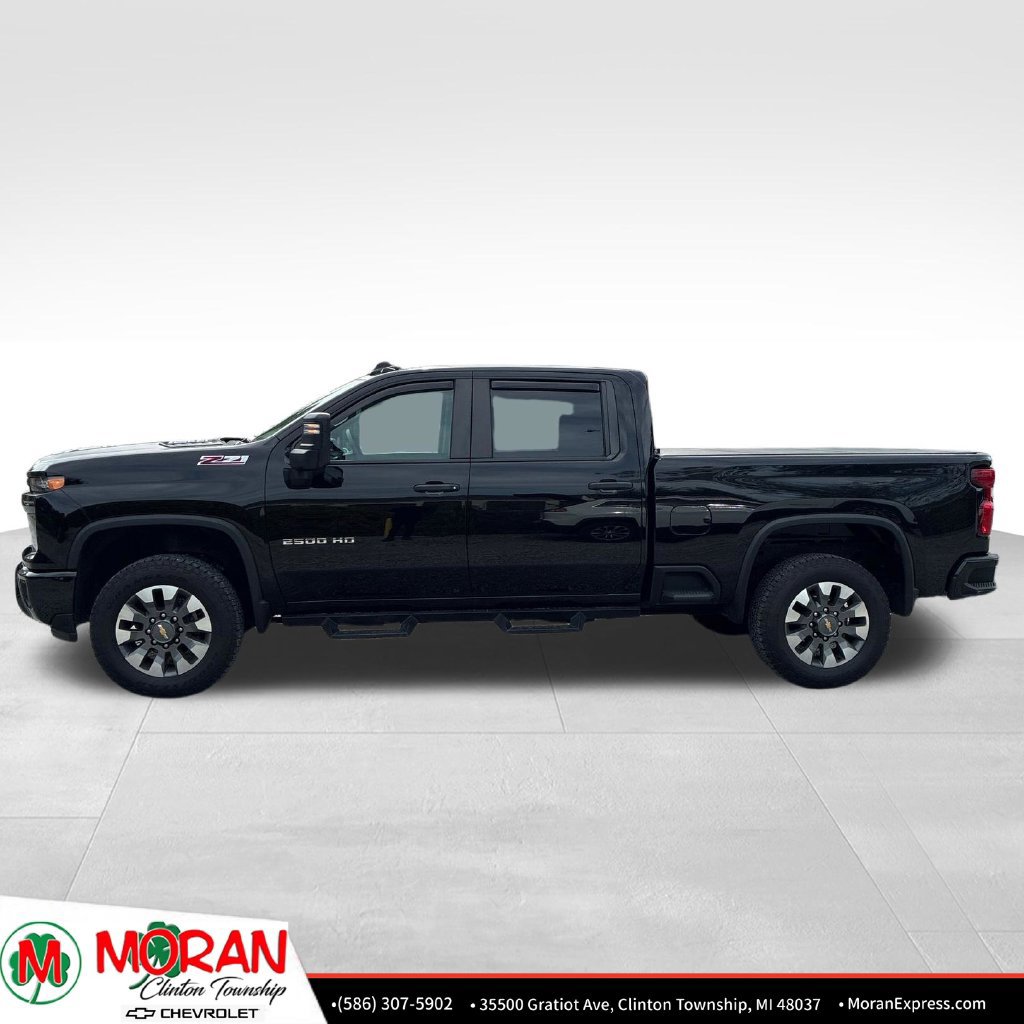 Used 2024 Chevrolet Silverado 2500 Custom w/ Custom Value Package AWD/4WD image 3
