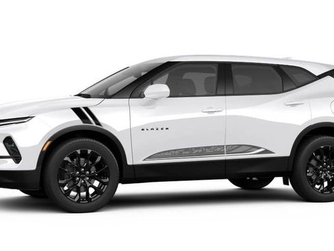 New 2025 Chevrolet Blazer LT w/ LPO, Black Sport Package image 28