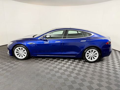 Used 2017 Tesla Model S 75D image 12