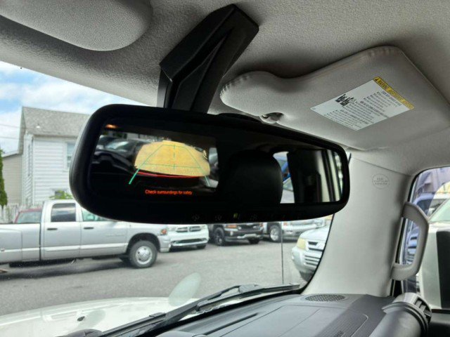 Used 2013 Toyota FJ Cruiser 4WD w/ Upgrade Pkg image 24