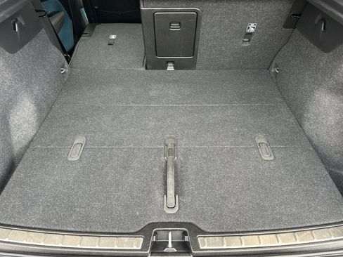 Certified 2023 Volvo C40 P8 Recharge Ultimate image 18