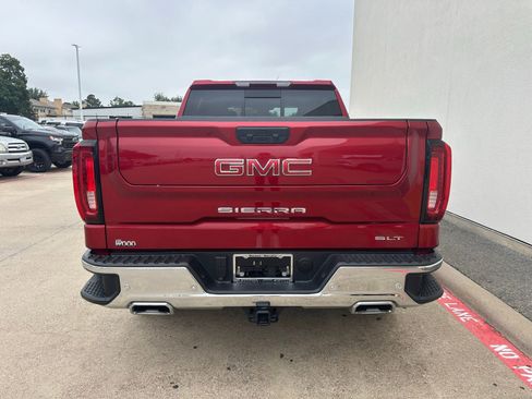 Used 2025 GMC Sierra 1500 SLT AWD/4WD image 7