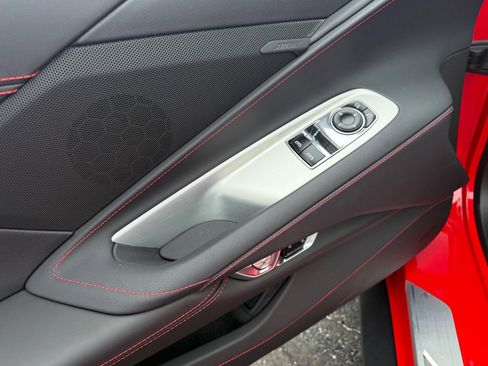 Used 2022 Chevrolet Corvette 1LT image 25