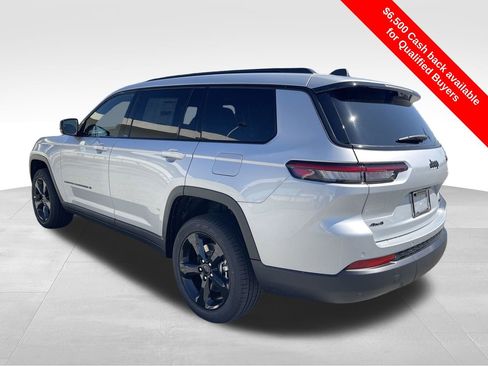 New 2025 Jeep Grand Cherokee L Limited w/ Luxury Tech Group II image 28