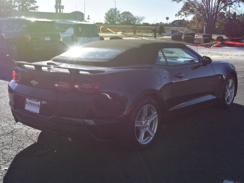 Used 2019 Chevrolet Camaro LT image 5