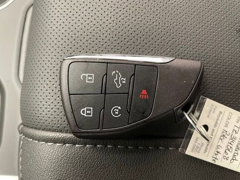 New 2026 Chevrolet Silverado 1500 LTZ w/ LTZ Premium Package AWD/4WD image 25