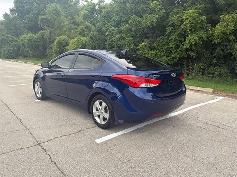 Used 2013 Hyundai Elantra GLS w/ Preferred Pkg FWD image 3