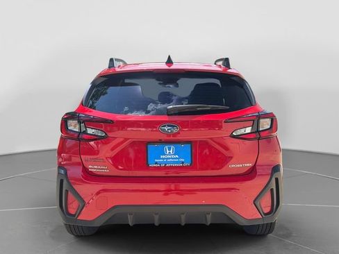 Used 2025 Subaru Crosstrek 2.5i Premium AWD/4WD image 5