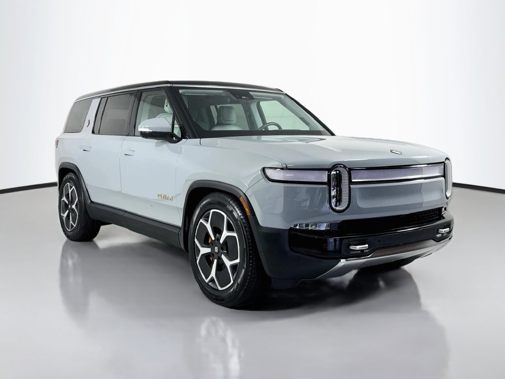 Used 2024 Rivian R1S Adventure Quad AWD/4WD image 4