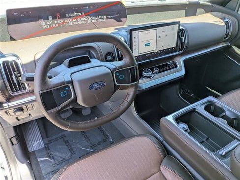 New 2026 Ford Expedition King Ranch AWD/4WD image 3