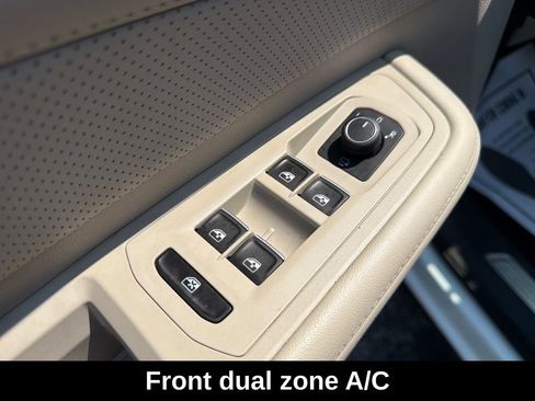 Used 2024 Volkswagen Atlas SEL Premium R-Line AWD/4WD image 12