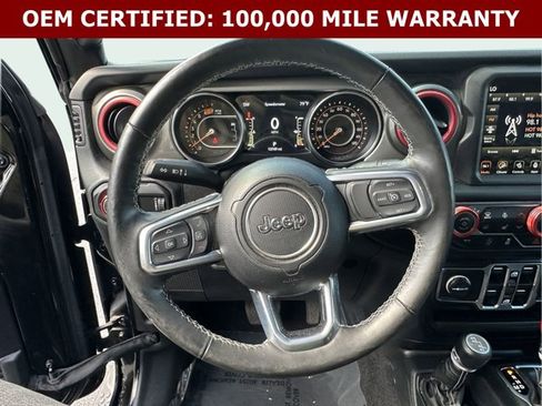 Used 2023 Jeep Wrangler Unlimited Sahara w/ Cold Weather Group AWD/4WD image 16