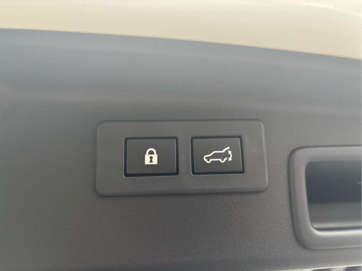 New 2026 Subaru Outback Touring XT AWD/4WD image 32