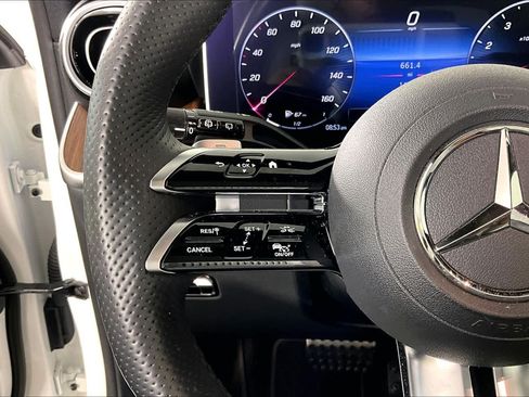 Used 2023 Mercedes-Benz GLC 300 image 22