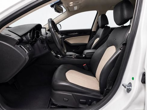 Used 2010 Cadillac CTS V w/ Wood Trim Package RWD image 8