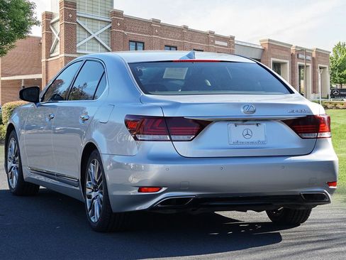 Used 2016 Lexus LS 460 L image 7