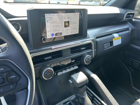 New 2026 Toyota 4Runner SR5 AWD/4WD image 20