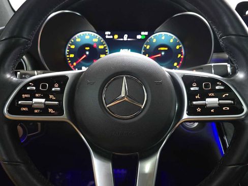 Used 2022 Mercedes-Benz GLC 300 4MATIC image 27
