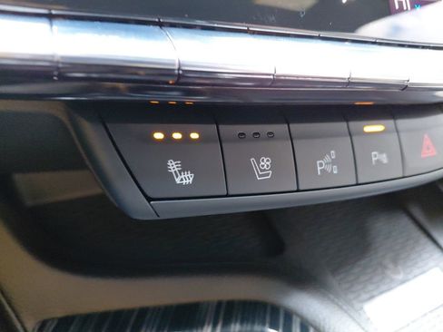 Used 2025 Cadillac CT5 Premium Luxury image 42