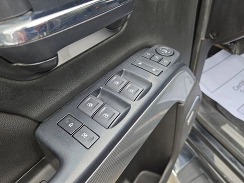 Used 2019 Chevrolet Silverado 3500 LTZ w/ LTZ Plus Package image 13
