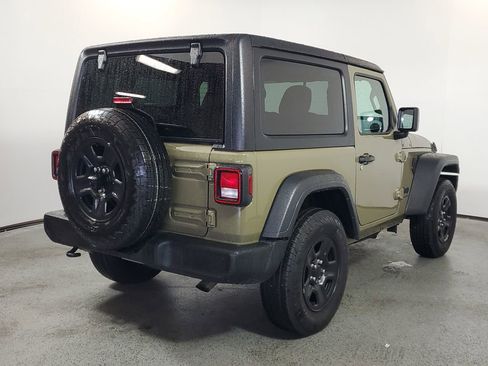 Used 2025 Jeep Wrangler Sport image 6