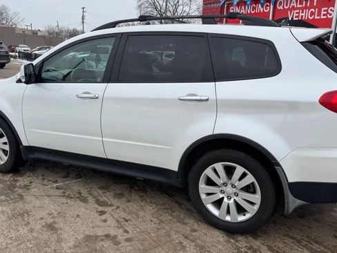 Used 2011 Subaru Tribeca Limited w/ PWR Moonroof Pkg image 12