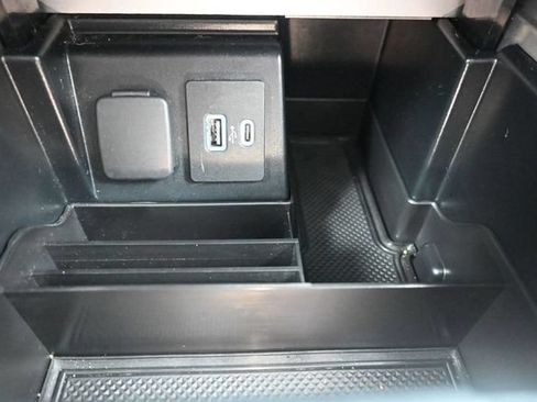 Used 2021 Ford Explorer ST w/ Equipment Group 401A AWD/4WD image 35