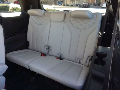 Used 2020 Hyundai Palisade Limited image 24