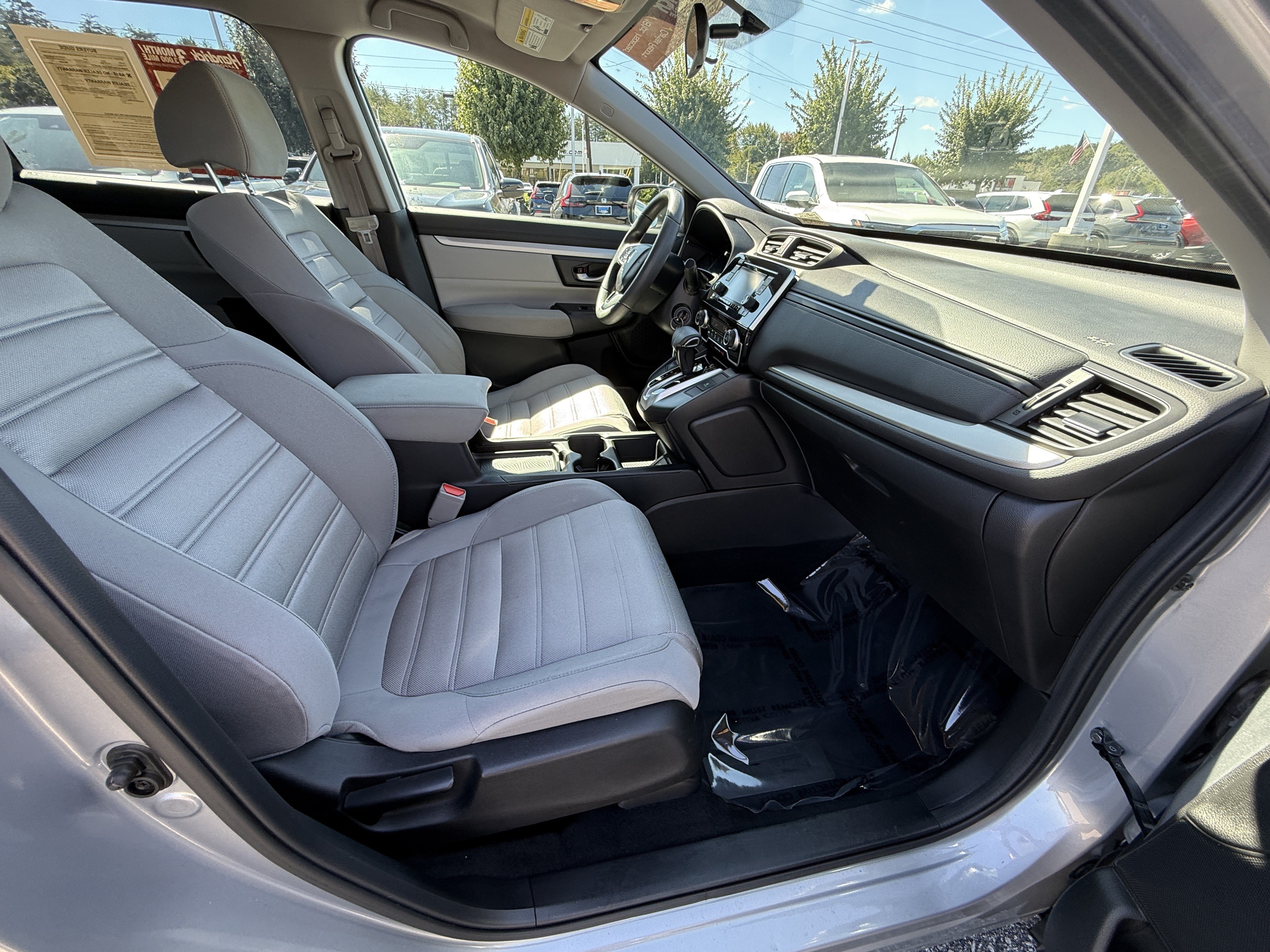 Used 2018 Honda CR-V LX image 33