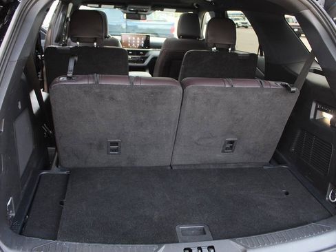 Used 2025 Ford Explorer Platinum w/ LUX Leather Package image 20