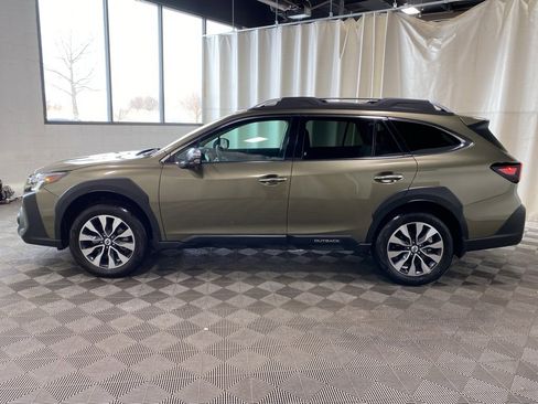 Used 2025 Subaru Outback Touring XT image 6