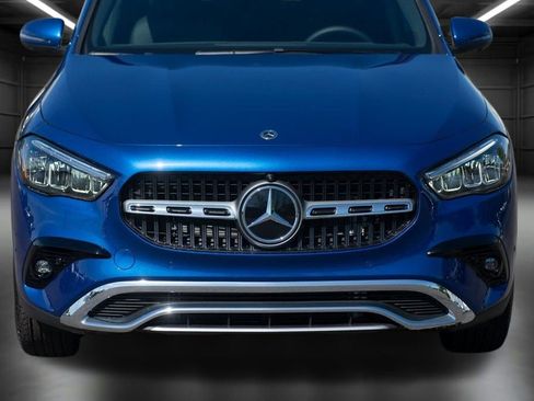 Certified 2025 Mercedes-Benz GLA 250 4MATIC image 11