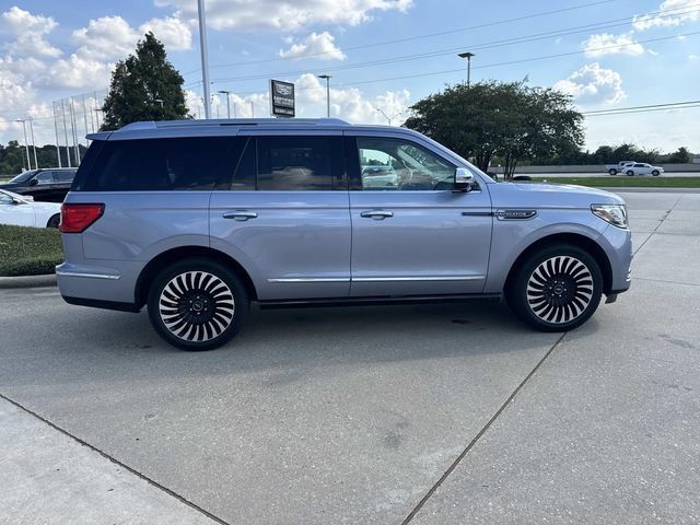 Used 2018 Lincoln Navigator Black Label w/ Cargo Package AWD/4WD image 4