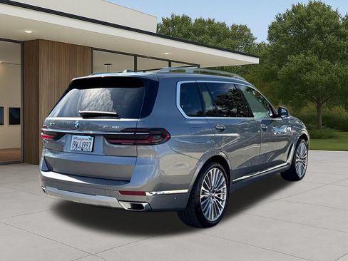 Used 2026 BMW X7 xDrive40i AWD/4WD image 8