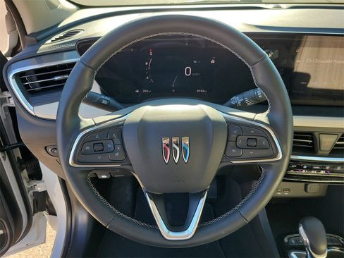 Used 2024 Buick Encore GX Avenir w/ Avenir Convenience Package image 22