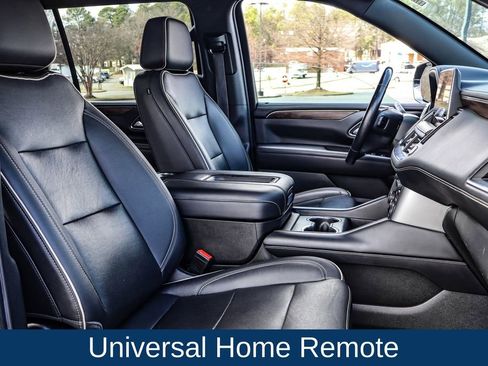 Used 2022 Chevrolet Suburban Premier image 15