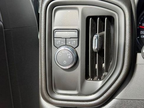 Used 2025 GMC Sierra 1500 Pro w/ Pro Value Package image 20