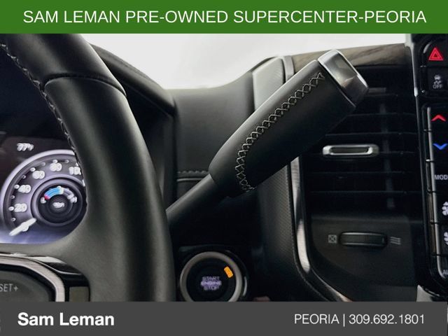 Used 2025 RAM 2500 Limited AWD/4WD image 17