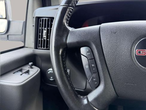 Used 2022 GMC Savana 2500 w/ Driver Convenience Package RWD image 16