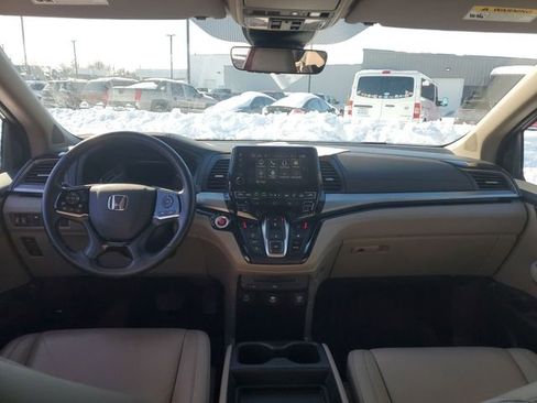 Used 2023 Honda Odyssey Touring image 20
